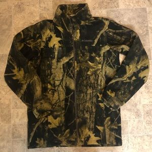 Camouflage Columbia fleece jacket - super nice!